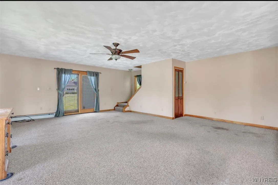 6634 Nash Road, Wheatfield, New York 14120, Wheatfield, New York 14120, 3 Bedrooms Bedrooms, 7 Rooms Rooms,1 BathroomBathrooms,Residential,Closed,6634 Nash Road, Wheatfield, New York 14120,B1607283