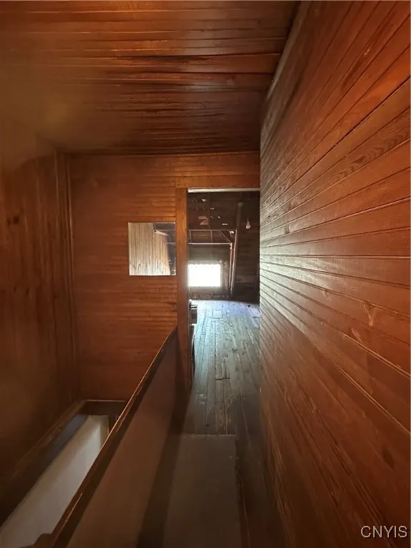  big walk in attic