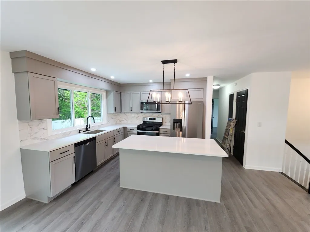 7900 Rome Westernville Road, Rome-inside, New York, Rome, New York 13440, 4 Bedrooms Bedrooms, 8 Rooms Rooms,2 BathroomsBathrooms,Residential,Closed,7900 Rome Westernville Road, Rome-inside, New York,0,R1608475