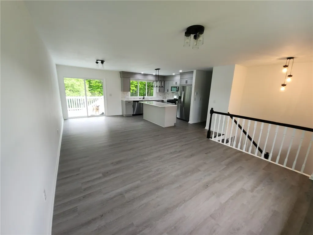 LIVING ROOM DINING ROOM COMBO