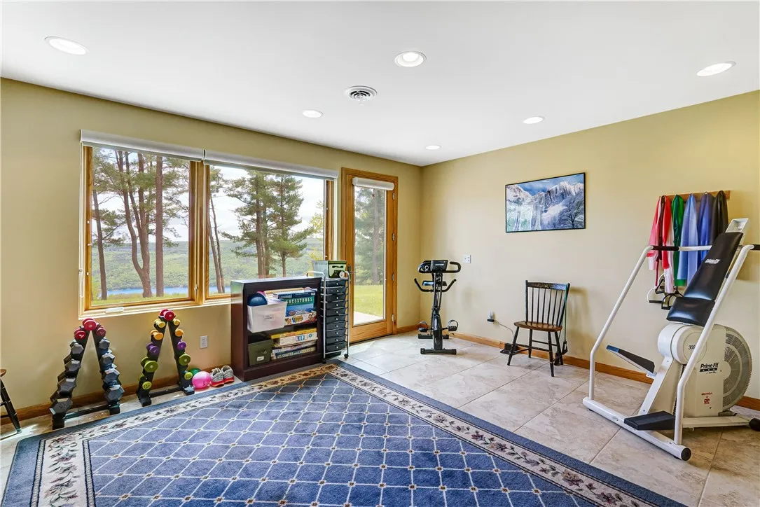 8763 Greyton H Taylor Memorial Drive, Urbana, New, Urbana, New York 14840, 4 Bedrooms Bedrooms, 12 Rooms Rooms,4 BathroomsBathrooms,Residential,Closed,8763 Greyton H Taylor Memorial Drive, Urbana, New ,0,R1608525