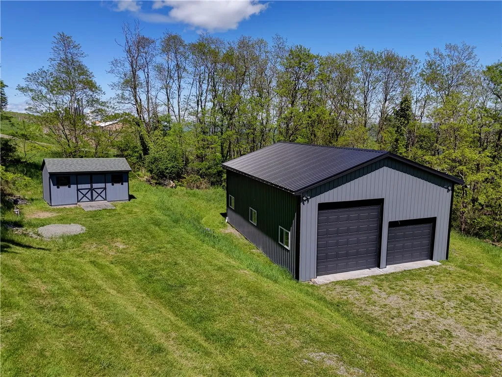 8763 Greyton H Taylor Memorial Drive, Urbana, New, Urbana, New York 14840, 4 Bedrooms Bedrooms, 12 Rooms Rooms,4 BathroomsBathrooms,Residential,Closed,8763 Greyton H Taylor Memorial Drive, Urbana, New ,0,R1608525