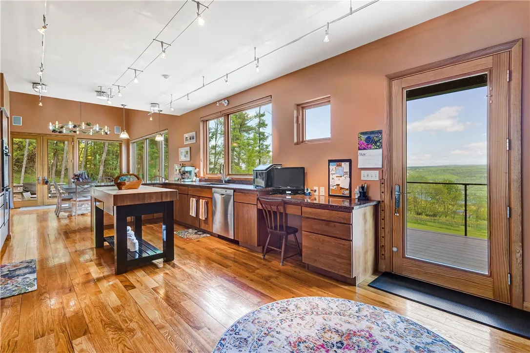 8763 Greyton H Taylor Memorial Drive, Urbana, New, Urbana, New York 14840, 4 Bedrooms Bedrooms, 12 Rooms Rooms,4 BathroomsBathrooms,Residential,Closed,8763 Greyton H Taylor Memorial Drive, Urbana, New ,0,R1608525