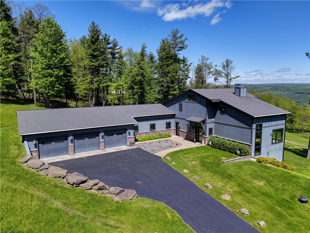 8763 Greyton H Taylor Memorial Drive, Urbana, New, Urbana, New York 14840, 4 Bedrooms Bedrooms, 12 Rooms Rooms,4 BathroomsBathrooms,Residential,Closed,8763 Greyton H Taylor Memorial Drive, Urbana, New ,0,R1608525