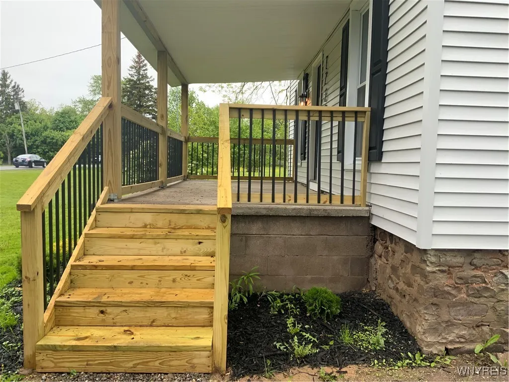 1750 Yates Carlton Townline Rd., Carlton, New York, Yates, New York 14098, 5 Bedrooms Bedrooms, 8 Rooms Rooms,1 BathroomBathrooms,Residential,Closed,1750 Yates Carlton Townline Rd., Carlton, New York,0,B1609115