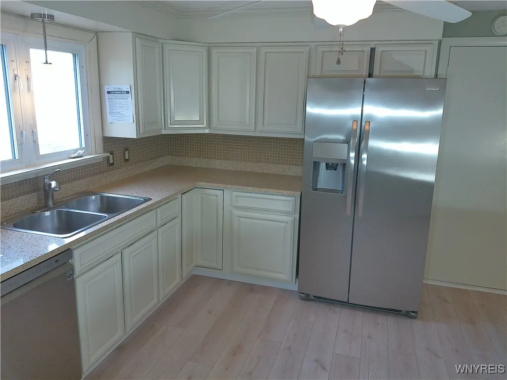 90 Nadon Place, Tonawanda-town, New York 14150, Tonawanda, New York 14150, 3 Bedrooms Bedrooms, 7 Rooms Rooms,2 BathroomsBathrooms,Residential,Closed,90 Nadon Place, Tonawanda-town, New York 14150,B1608766