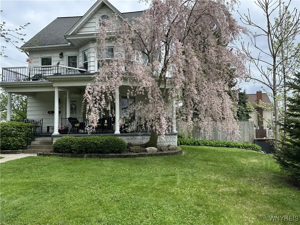 938 Ridge Road, Lackawanna, New York 14218, Lackawanna, New York 14218, 5 Bedrooms Bedrooms, ,3 BathroomsBathrooms,Residential,For Sale,938 Ridge Road, Lackawanna, New York 14218,B1608825