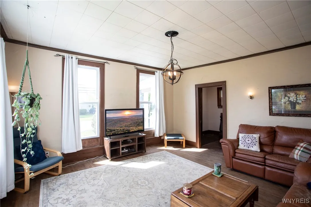 93 North Buffalo Street, Concord, New York 14141, Concord, New York 14141, 5 Bedrooms Bedrooms, ,2 BathroomsBathrooms,Residential,Closed,93 North Buffalo Street, Concord, New York 14141,B1608626