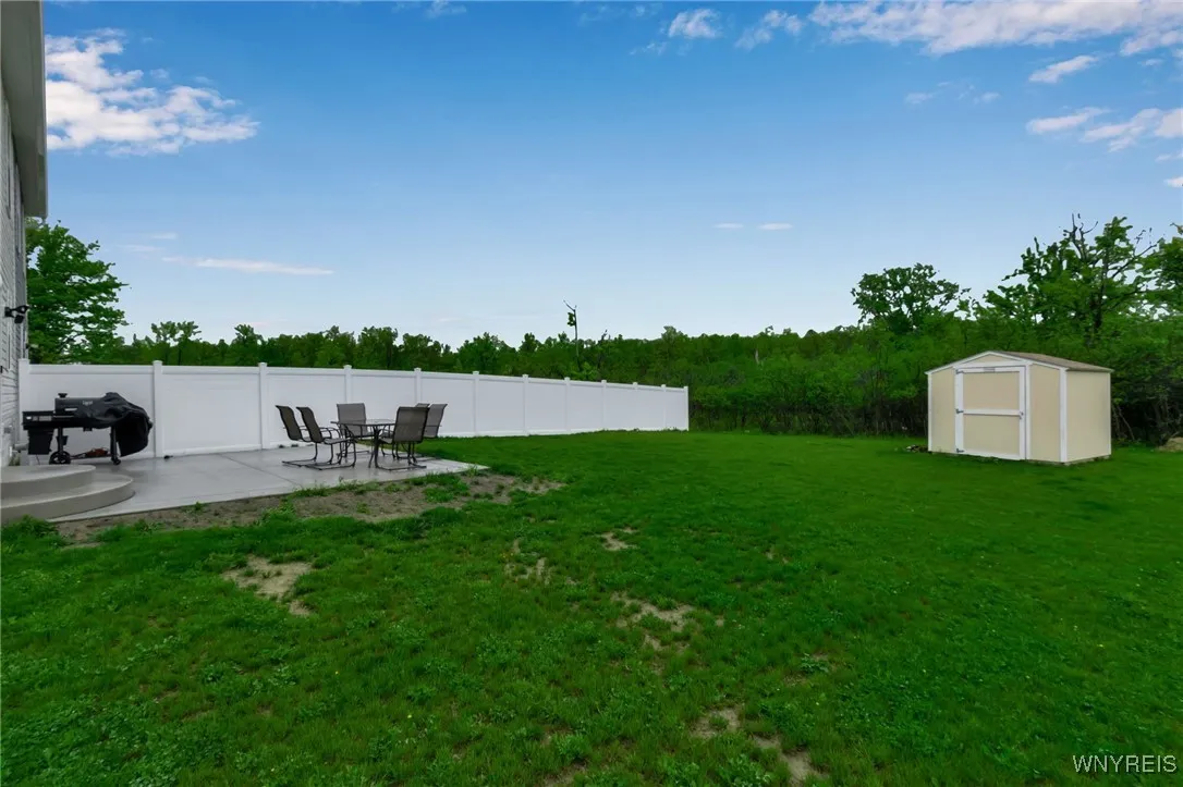 18 Grant Boulevard, West Seneca, New York 14218, West Seneca, New York 14218, 3 Bedrooms Bedrooms, 10 Rooms Rooms,3 BathroomsBathrooms,Residential,Closed,18 Grant Boulevard, West Seneca, New York 14218,B1609092