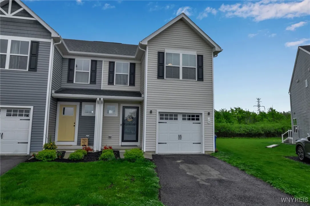 18 Grant Boulevard, West Seneca, New York 14218, West Seneca, New York 14218, 3 Bedrooms Bedrooms, 10 Rooms Rooms,3 BathroomsBathrooms,Residential,Closed,18 Grant Boulevard, West Seneca, New York 14218,B1609092