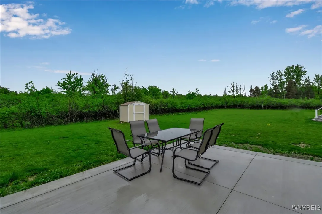 18 Grant Boulevard, West Seneca, New York 14218, West Seneca, New York 14218, 3 Bedrooms Bedrooms, 10 Rooms Rooms,3 BathroomsBathrooms,Residential,Closed,18 Grant Boulevard, West Seneca, New York 14218,B1609092