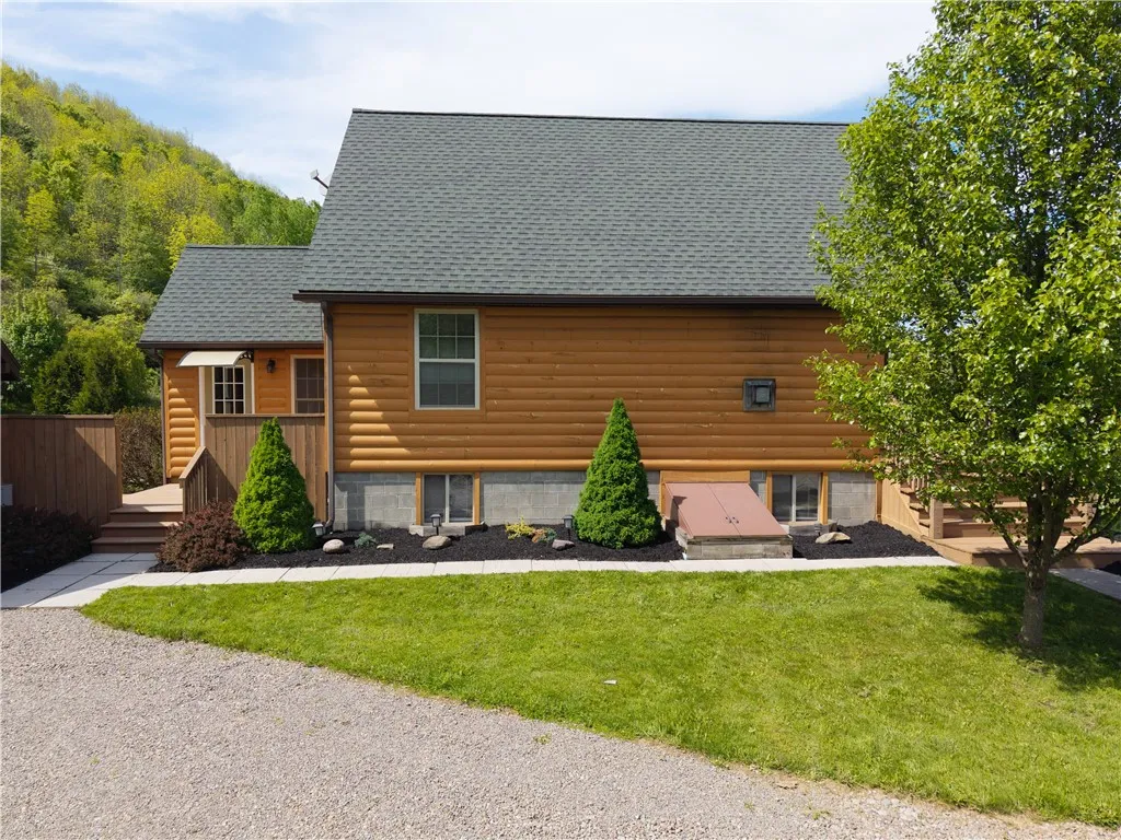 2371 Rough And Ready Road, Greenwood, New York 148, Greenwood, New York 14877, 3 Bedrooms Bedrooms, 6 Rooms Rooms,1 BathroomBathrooms,Residential,Closed,2371 Rough And Ready Road, Greenwood, New York 148,0,R1608357