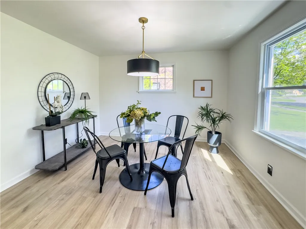 22 Idyllwood Lane, Irondequoit, New York 14617, Irondequoit, New York 14617, 2 Bedrooms Bedrooms, 4 Rooms Rooms,1 BathroomBathrooms,Residential,Closed,22 Idyllwood Lane, Irondequoit, New York 14617,0,R1609180