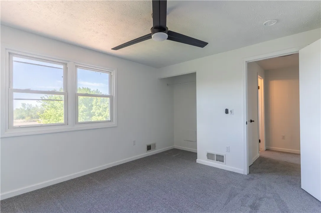 82 Haskins Lane North, Greece, New York 14468, Greece, New York 14468, 3 Bedrooms Bedrooms, 6 Rooms Rooms,2 BathroomsBathrooms,Residential,Closed,82 Haskins Lane North, Greece, New York 14468,0,R1609184