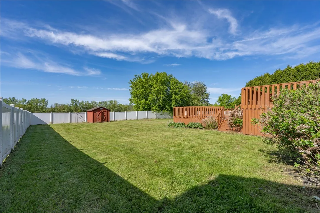 82 Haskins Lane North, Greece, New York 14468, Greece, New York 14468, 3 Bedrooms Bedrooms, 6 Rooms Rooms,2 BathroomsBathrooms,Residential,Closed,82 Haskins Lane North, Greece, New York 14468,0,R1609184