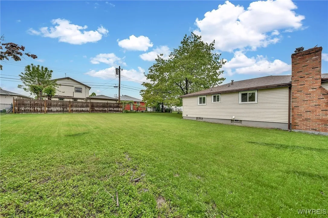 150 Mayfield Avenue, Tonawanda-town, New York 1415, Tonawanda, New York 14150, 3 Bedrooms Bedrooms, 5 Rooms Rooms,1 BathroomBathrooms,Residential,Closed,150 Mayfield Avenue, Tonawanda-town, New York 1415,0,B1609051