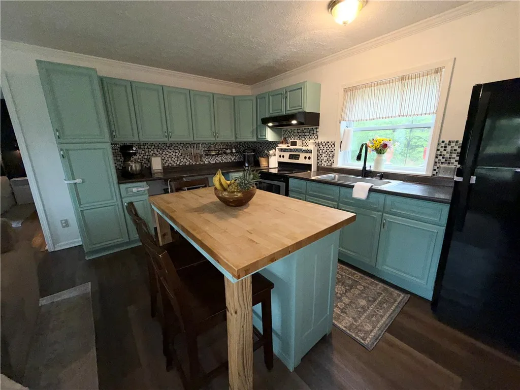1140 Caroline Road Extension, Junius, New York 131, Junius, New York 13165, 3 Bedrooms Bedrooms, 5 Rooms Rooms,2 BathroomsBathrooms,Residential,Closed,1140 Caroline Road Extension, Junius, New York 131,0,R1608942
