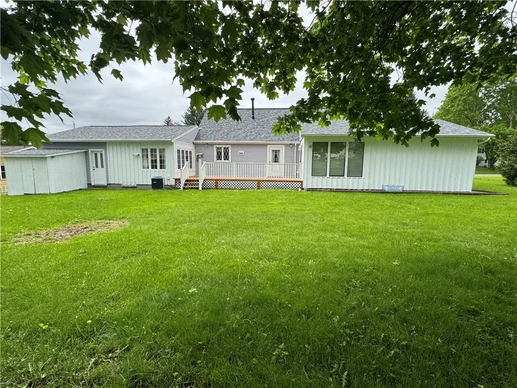 18 Eric Street, Norwich-city, New York 13815, Norwich, New York 13815, 3 Bedrooms Bedrooms, 11 Rooms Rooms,2 BathroomsBathrooms,Residential,Closed,18 Eric Street, Norwich-city, New York 13815,0,R1608603