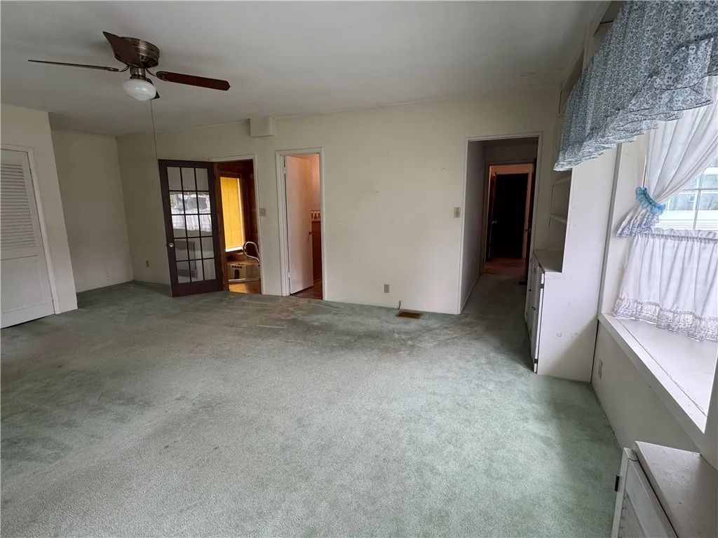 18 Eric Street, Norwich-city, New York 13815, Norwich, New York 13815, 3 Bedrooms Bedrooms, 11 Rooms Rooms,2 BathroomsBathrooms,Residential,Closed,18 Eric Street, Norwich-city, New York 13815,0,R1608603