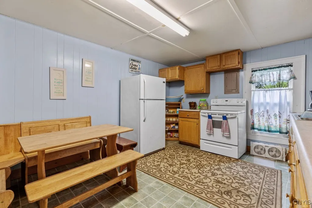 633 Eno Road, Elbridge, New York 13080, Elbridge, New York 13080, 2 Bedrooms Bedrooms, 6 Rooms Rooms,1 BathroomBathrooms,Residential,Closed,633 Eno Road, Elbridge, New York 13080,0,S1608645