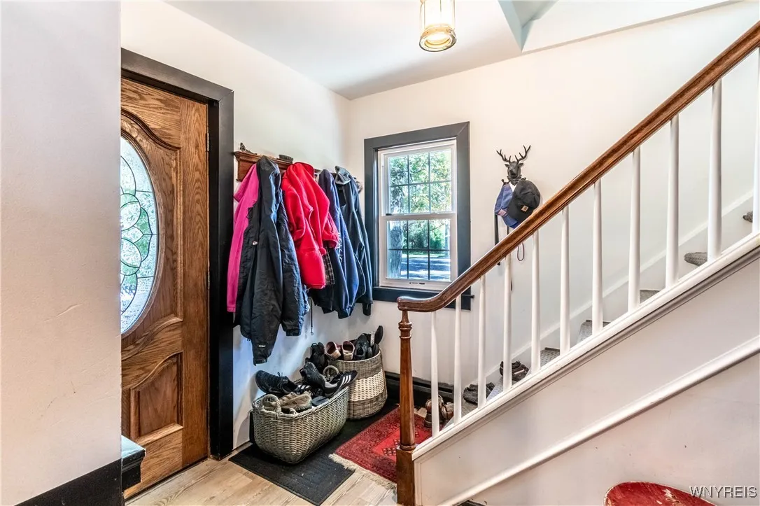 470 Buffalo Road, Aurora, New York 14052, Aurora, New York 14052, 3 Bedrooms Bedrooms, 6 Rooms Rooms,2 BathroomsBathrooms,Residential,Closed,470 Buffalo Road, Aurora, New York 14052,0,B1606882