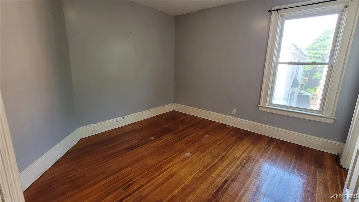 558 Breckenridge - Bedroom #1