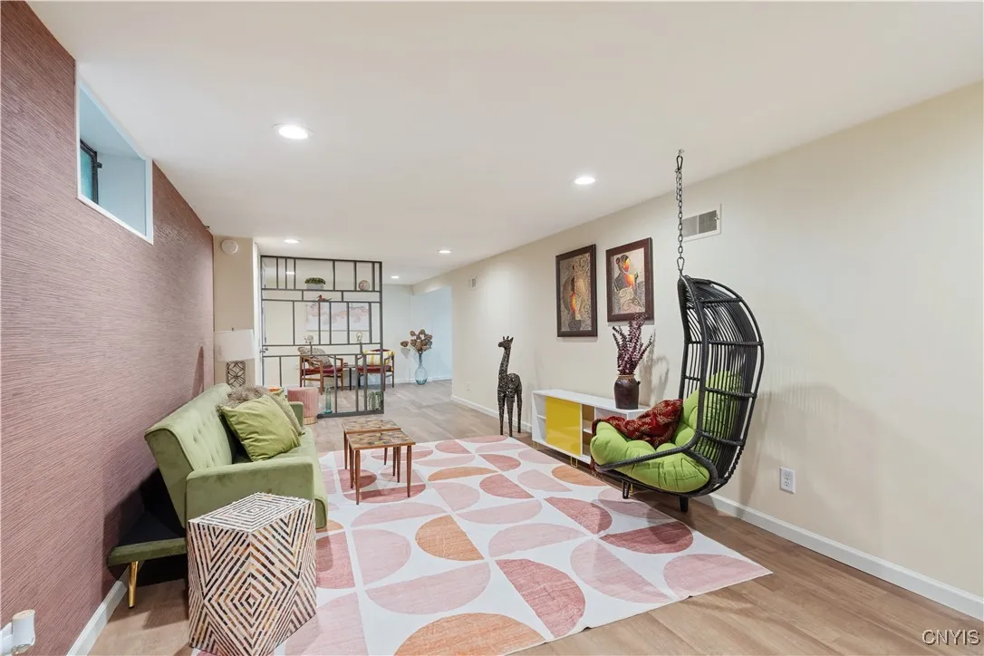 707 Hanover Avenue, Salina, New York 13088, Salina, New York 13088, 3 Bedrooms Bedrooms, 9 Rooms Rooms,1 BathroomBathrooms,Residential,Closed,707 Hanover Avenue, Salina, New York 13088,S1608662