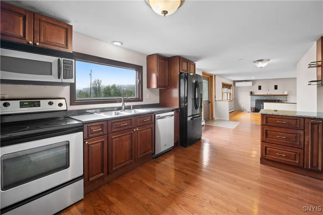3583 West Seneca Turnpike, Onondaga, New York 1321, Onondaga, New York 13215, 3 Bedrooms Bedrooms, 6 Rooms Rooms,1 BathroomBathrooms,Residential,Closed,3583 West Seneca Turnpike, Onondaga, New York 1321,0,S1608190