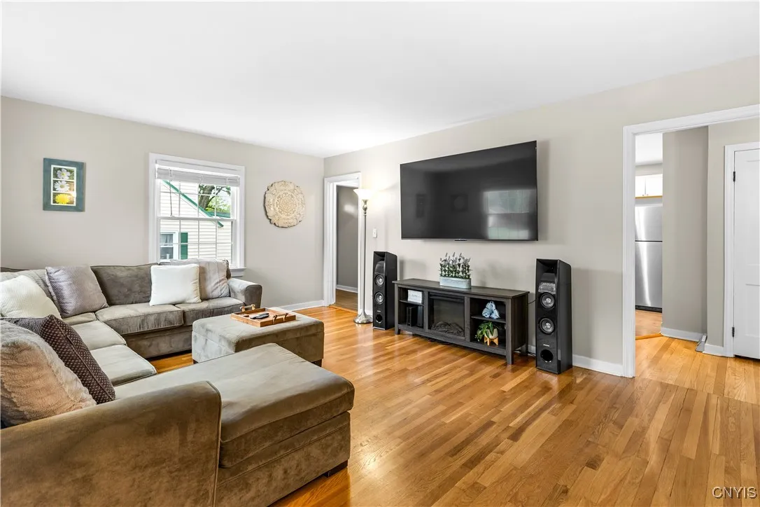 915 West Thomas Street, Rome-inside, New York 1344, Rome, New York 13440, 4 Bedrooms Bedrooms, 7 Rooms Rooms,1 BathroomBathrooms,Residential,Closed,915 West Thomas Street, Rome-inside, New York 1344,0,S1609007