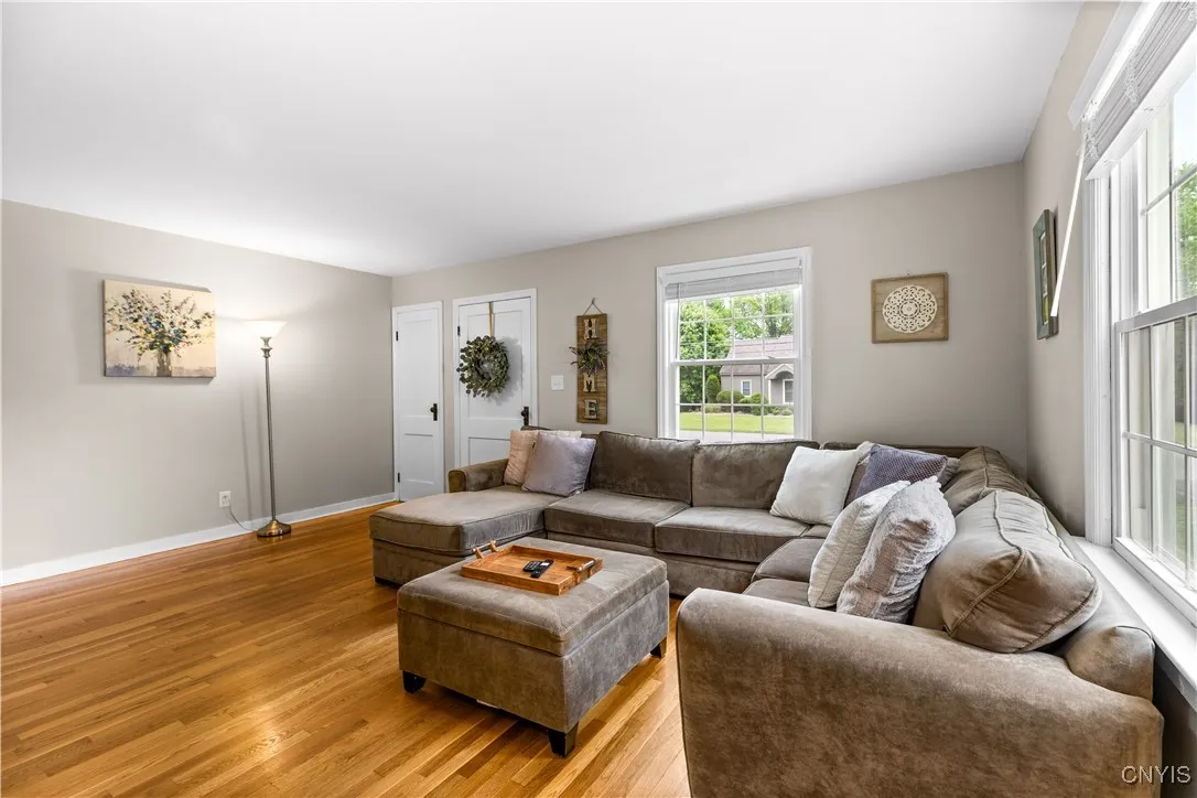 915 West Thomas Street, Rome-inside, New York 1344, Rome, New York 13440, 4 Bedrooms Bedrooms, 7 Rooms Rooms,1 BathroomBathrooms,Residential,Closed,915 West Thomas Street, Rome-inside, New York 1344,0,S1609007