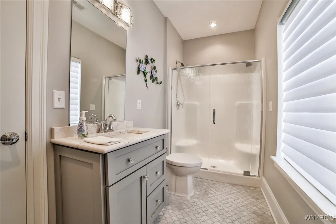 Guest Bath, Custom Shower Door