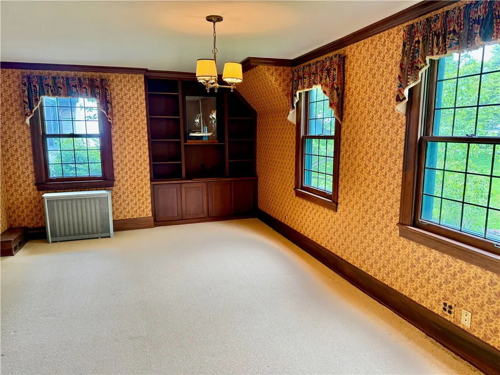 700 Rock Beach Road, Irondequoit, New York 14617, Irondequoit, New York 14617, 3 Bedrooms Bedrooms, 8 Rooms Rooms,3 BathroomsBathrooms,Residential,Closed,700 Rock Beach Road, Irondequoit, New York 14617,R1609343