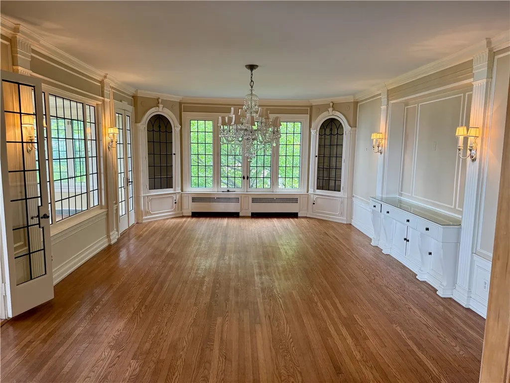 700 Rock Beach Road, Irondequoit, New York 14617, Irondequoit, New York 14617, 3 Bedrooms Bedrooms, 8 Rooms Rooms,3 BathroomsBathrooms,Residential,Closed,700 Rock Beach Road, Irondequoit, New York 14617,R1609343