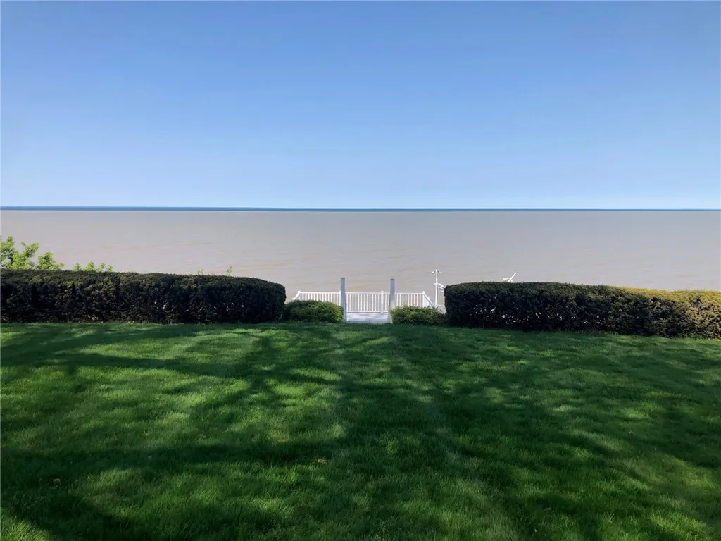 700 Rock Beach Road, Irondequoit, New York 14617, Irondequoit, New York 14617, 3 Bedrooms Bedrooms, 8 Rooms Rooms,3 BathroomsBathrooms,Residential,Closed,700 Rock Beach Road, Irondequoit, New York 14617,R1609343