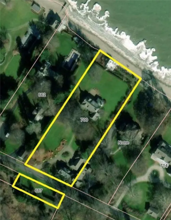 700 Rock Beach Road, Irondequoit, New York 14617, Irondequoit, New York 14617, 3 Bedrooms Bedrooms, 8 Rooms Rooms,3 BathroomsBathrooms,Residential,Closed,700 Rock Beach Road, Irondequoit, New York 14617,R1609343
