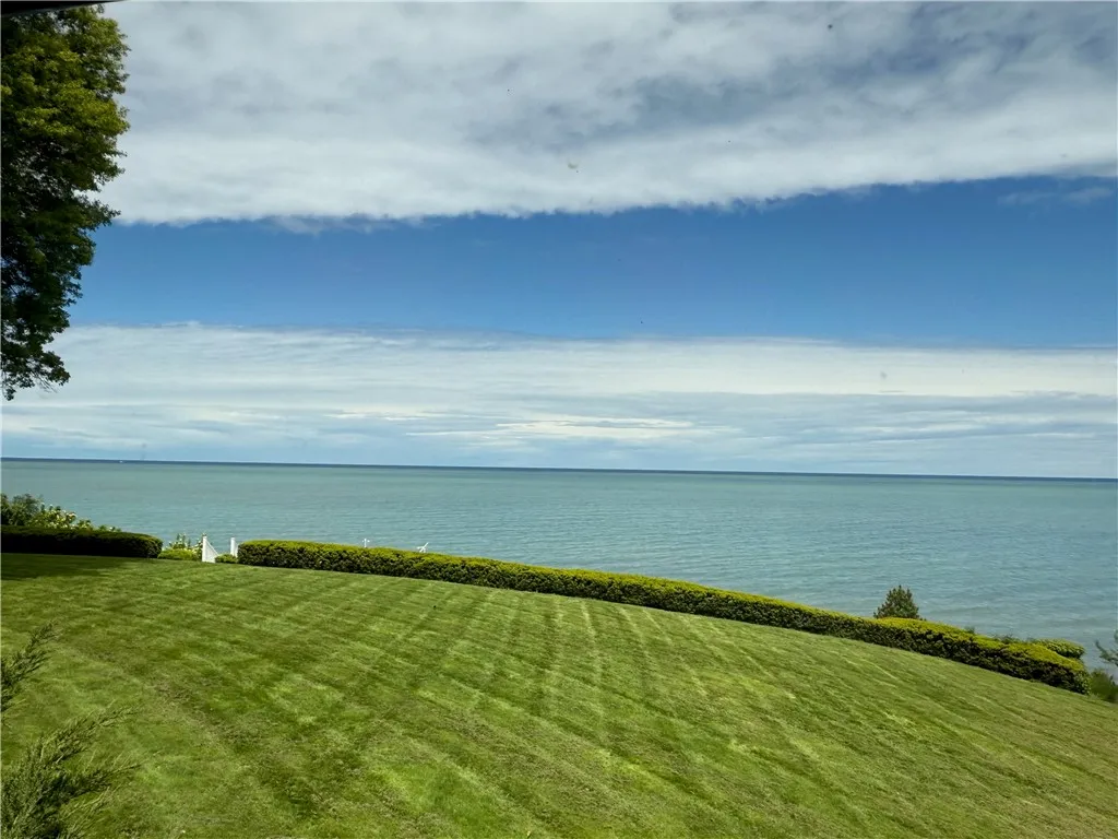 700 Rock Beach Road, Irondequoit, New York 14617, Irondequoit, New York 14617, 3 Bedrooms Bedrooms, 8 Rooms Rooms,3 BathroomsBathrooms,Residential,Closed,700 Rock Beach Road, Irondequoit, New York 14617,R1609343