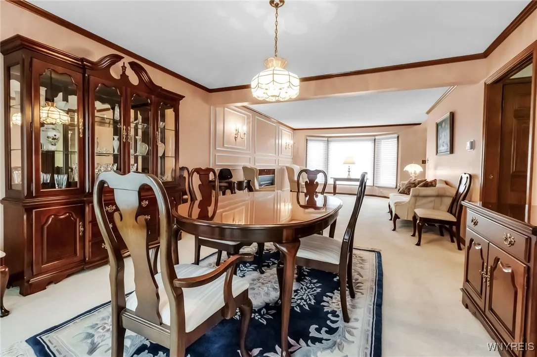 181 Viscount Drive, Amherst, New York 14221, Amherst, New York 14221, 4 Bedrooms Bedrooms, 13 Rooms Rooms,2 BathroomsBathrooms,Residential,For Sale,181 Viscount Drive, Amherst, New York 14221,B1609114