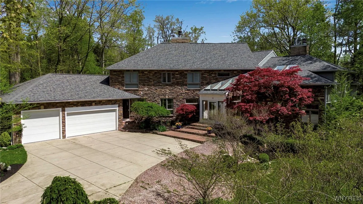 52 Hidden Pines Court, Amherst, New York 14051, Amherst, New York 14051, 5 Bedrooms Bedrooms, 14 Rooms Rooms,5 BathroomsBathrooms,Residential,Closed,52 Hidden Pines Court, Amherst, New York 14051,B1609221