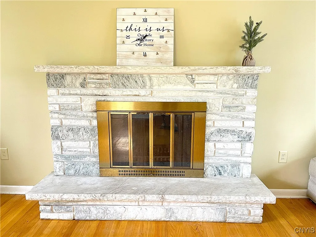 79 Bayberry Circle, Clay, New York 13090, Clay, New York 13090, 5 Bedrooms Bedrooms, 12 Rooms Rooms,1 BathroomBathrooms,Residential,Closed,79 Bayberry Circle, Clay, New York 13090,0,S1608137