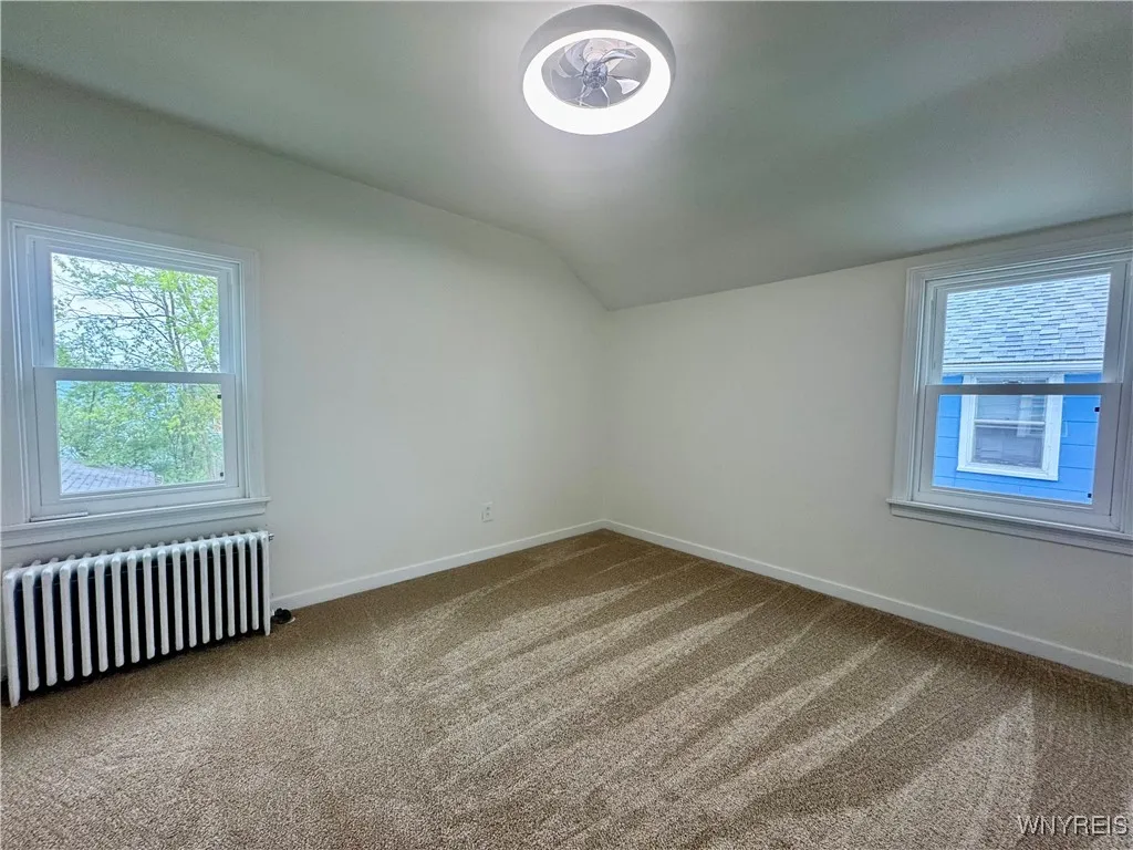 268 Callodine Avenue, Amherst, New York 14226, Amherst, New York 14226, 2 Bedrooms Bedrooms, 4 Rooms Rooms,1 BathroomBathrooms,Residential Lease,For Rent,268 Callodine Avenue, Amherst, New York 14226,B1609338