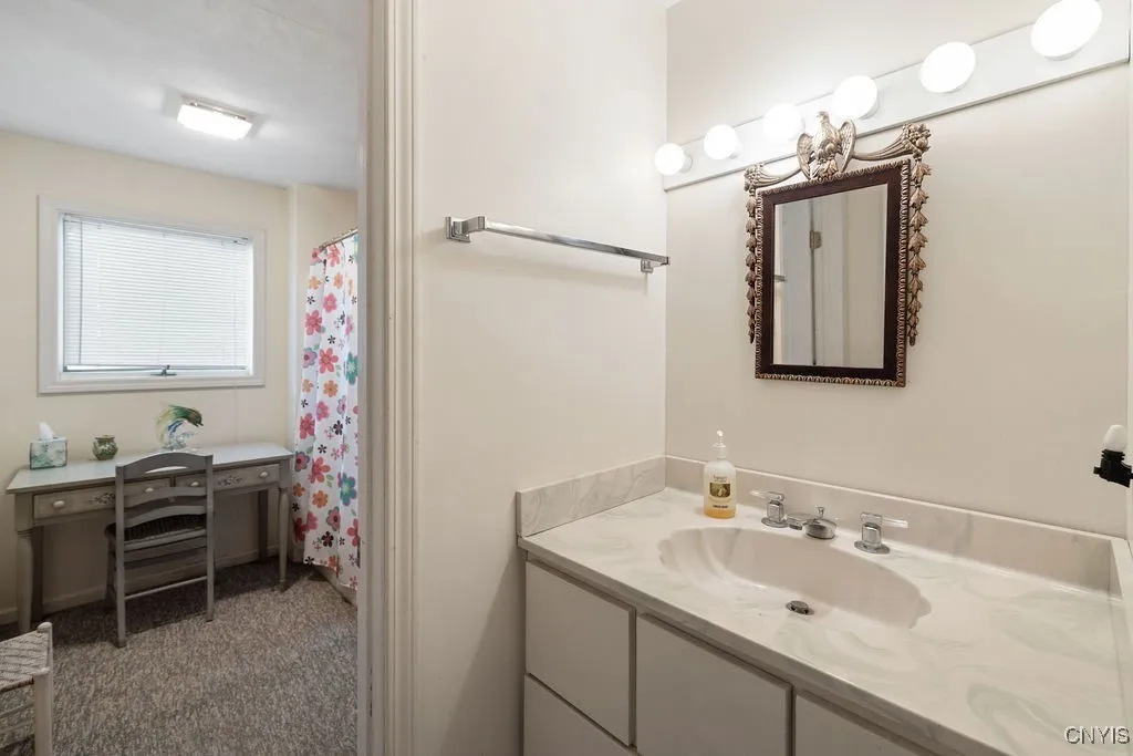 388 Dolphin Point Lane East, Moravia, New York 131, Niles, New York 13118, 4 Bedrooms Bedrooms, 9 Rooms Rooms,3 BathroomsBathrooms,Residential,Closed,388 Dolphin Point Lane East, Moravia, New York 131,0,S1609384