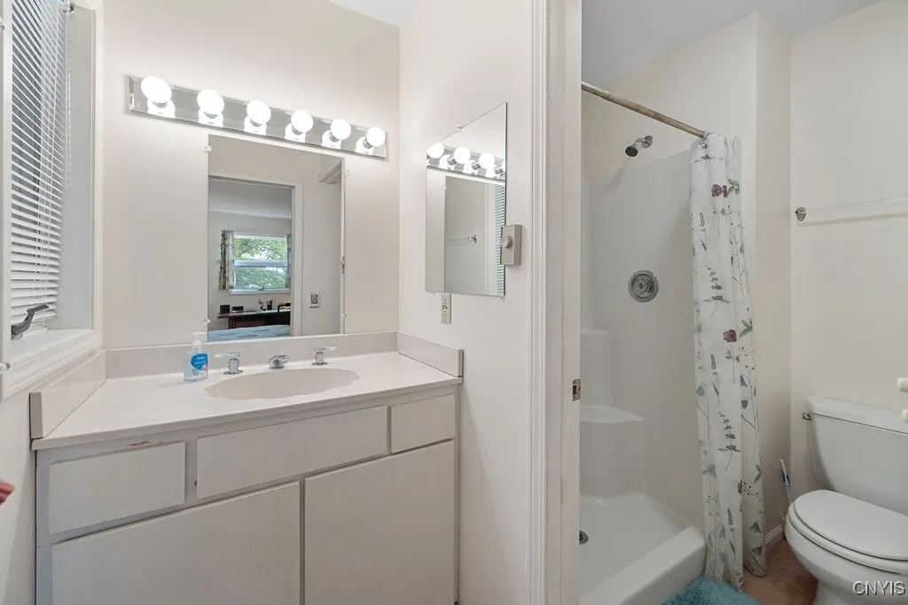 388 Dolphin Point Lane East, Moravia, New York 131, Niles, New York 13118, 4 Bedrooms Bedrooms, 9 Rooms Rooms,3 BathroomsBathrooms,Residential,Closed,388 Dolphin Point Lane East, Moravia, New York 131,0,S1609384