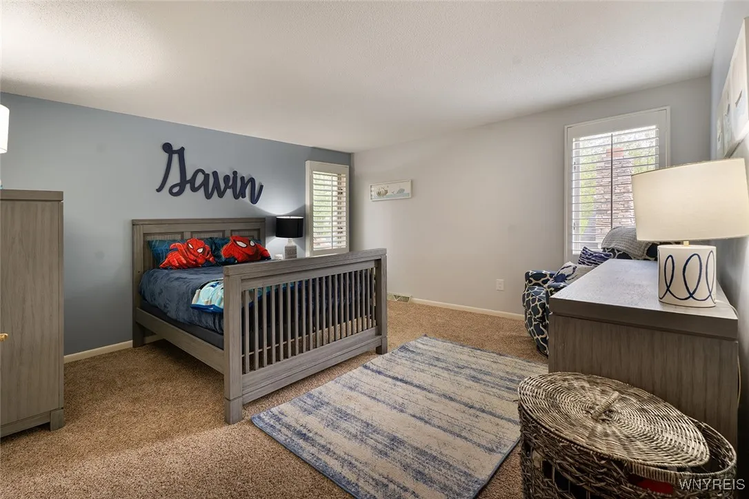 61 Dauphin Drive, Amherst, New York 14221, Amherst, New York 14221, 4 Bedrooms Bedrooms, 10 Rooms Rooms,2 BathroomsBathrooms,Residential,Closed,61 Dauphin Drive, Amherst, New York 14221,0,B1609189
