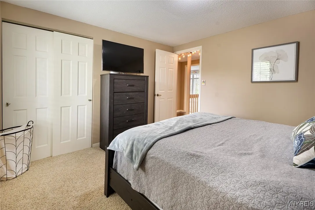 61 Dauphin Drive, Amherst, New York 14221, Amherst, New York 14221, 4 Bedrooms Bedrooms, 10 Rooms Rooms,2 BathroomsBathrooms,Residential,Closed,61 Dauphin Drive, Amherst, New York 14221,0,B1609189
