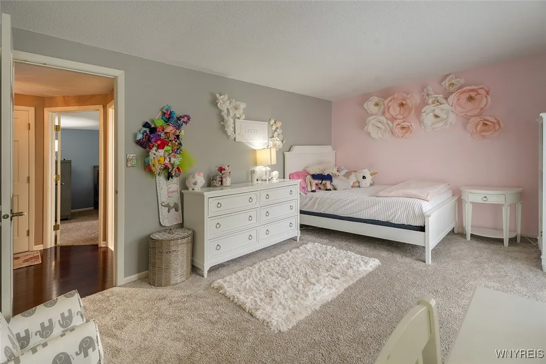 61 Dauphin Drive, Amherst, New York 14221, Amherst, New York 14221, 4 Bedrooms Bedrooms, 10 Rooms Rooms,2 BathroomsBathrooms,Residential,Closed,61 Dauphin Drive, Amherst, New York 14221,0,B1609189