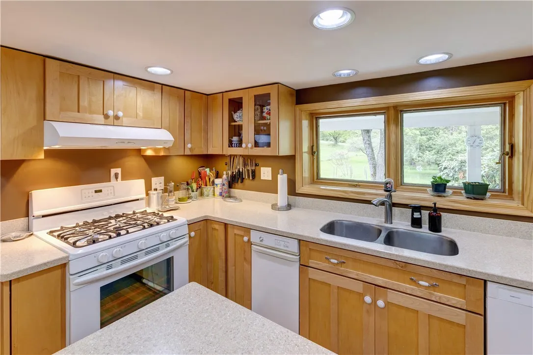 161 Bell Hill Road, New Lisbon, New York 13342, New Lisbon, New York 13342, 3 Bedroom Bedrooms, 11 Room Rooms,2 BathroomBathrooms,Residential,For Sale,161 Bell Hill Road, New Lisbon, New York 13342,0,R1603545