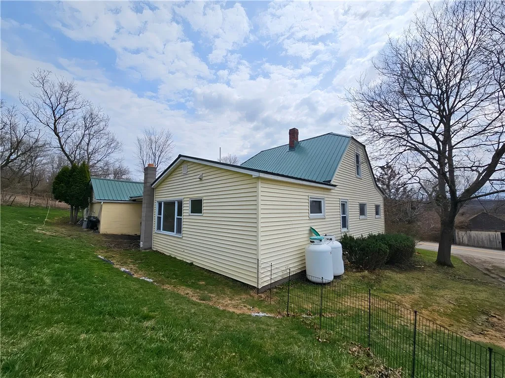 921 County Route 82, Troupsburg, New York 14885, Troupsburg, New York 14885, 2 Bedrooms Bedrooms, 5 Rooms Rooms,2 BathroomsBathrooms,Residential,Closed,921 County Route 82, Troupsburg, New York 14885,R1600109