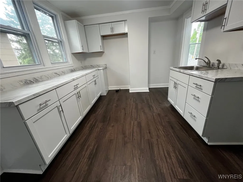 228 Weiss Street, Buffalo, New York 14206, Buffalo, New York 14206, 4 Bedrooms Bedrooms, ,3 BathroomsBathrooms,Residential,Closed,228 Weiss Street, Buffalo, New York 14206,0,B1609428