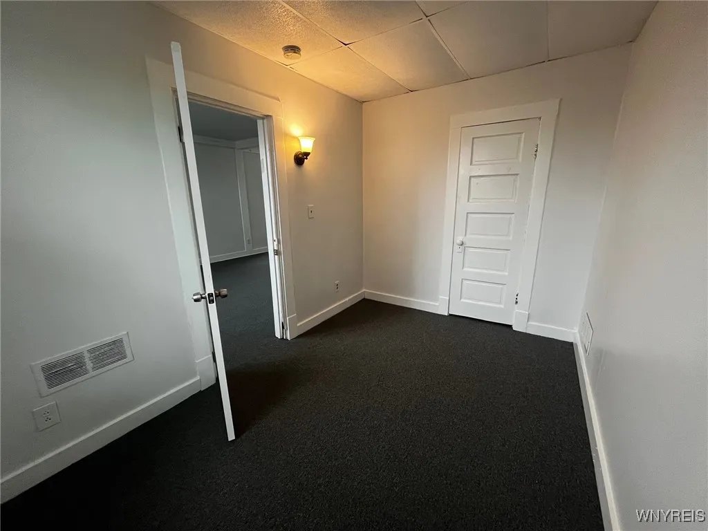 228 Weiss Street, Buffalo, New York 14206, Buffalo, New York 14206, 4 Bedrooms Bedrooms, ,3 BathroomsBathrooms,Residential,Closed,228 Weiss Street, Buffalo, New York 14206,0,B1609428