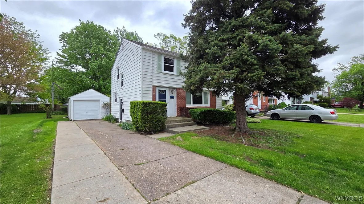 1525 Colvin Boulevard, Tonawanda-town, New York 14, Tonawanda, New York 14223, 3 Bedrooms Bedrooms, 8 Rooms Rooms,1 BathroomBathrooms,Residential,Closed,1525 Colvin Boulevard, Tonawanda-town, New York 14,0,B1609034